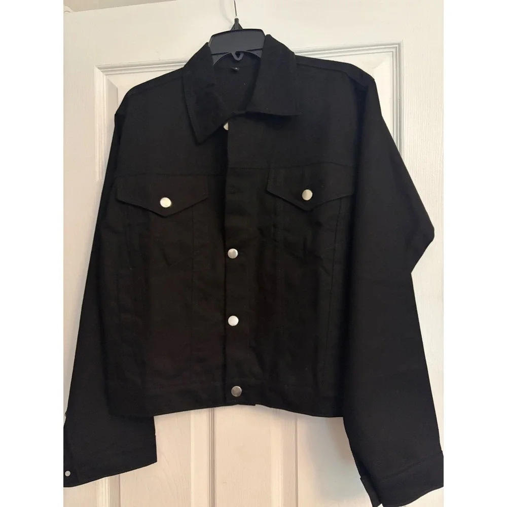 NWOT Sailor Moon Anime Graphic Black Denim Trucker Jacket Small Streetwear - Picture 3 of 9